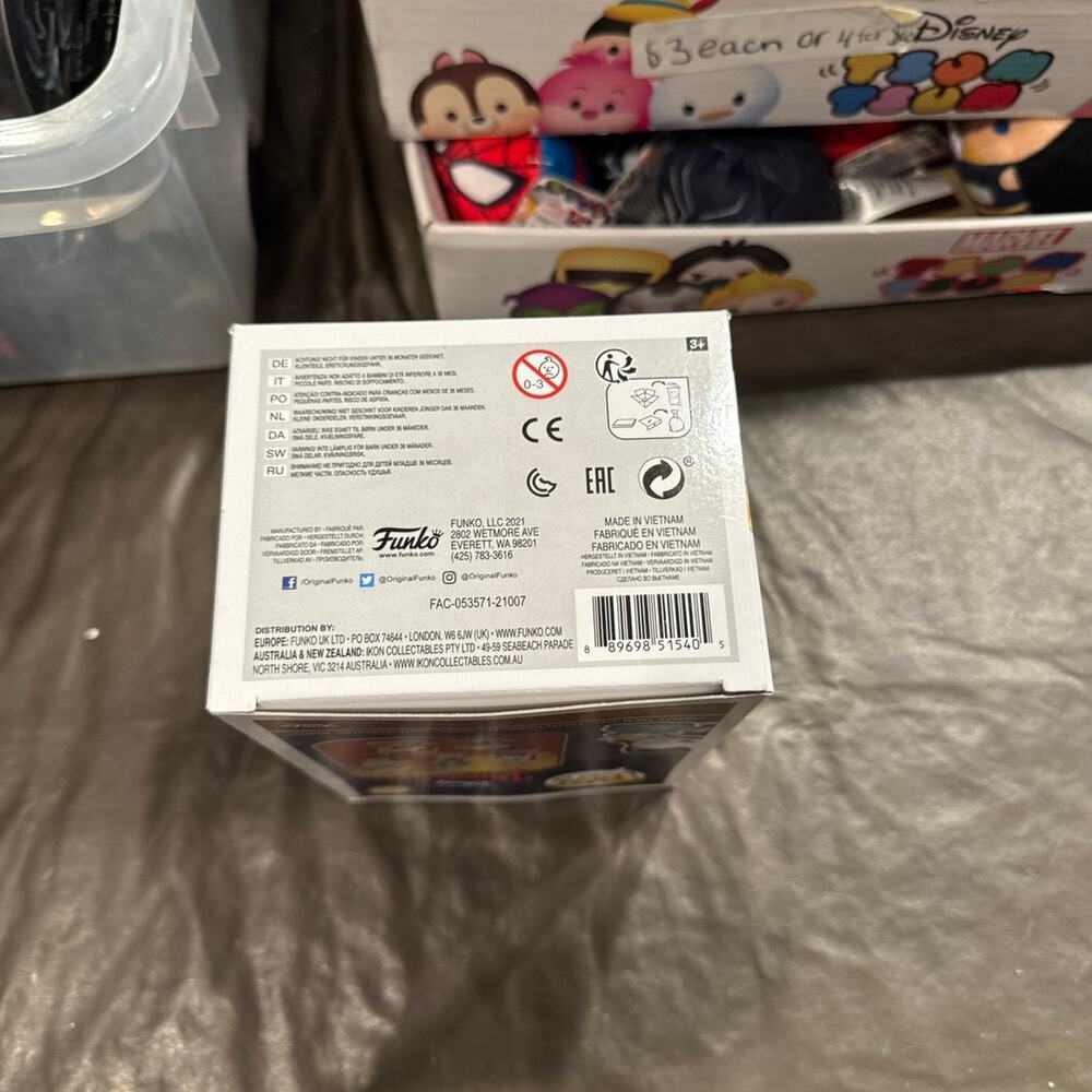 Figaro with cleo funko pop 1025. Listing #1 - Picture 6 of 6